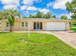 8017 Shepherd Ave, Spring Hill, FL 34606