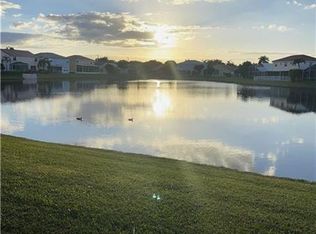 9581 Tavernier Dr, Boca Raton, FL 33496