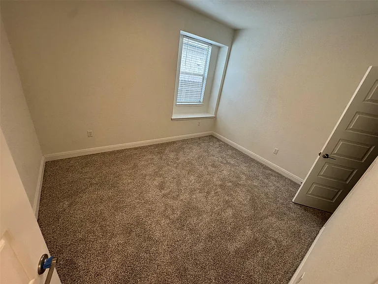 17901 Civorno Dr — Photo 6