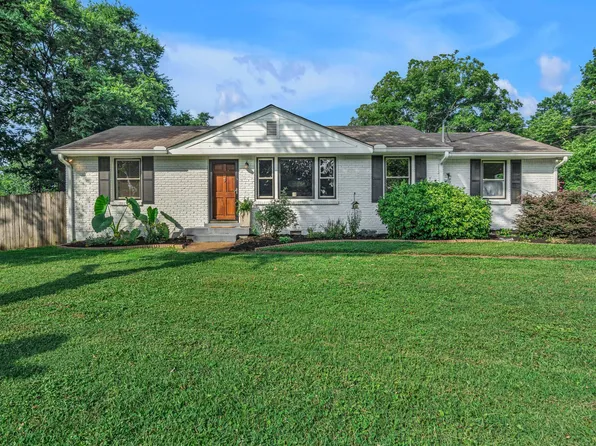 453 McMurray Dr, Nashville, TN 37211