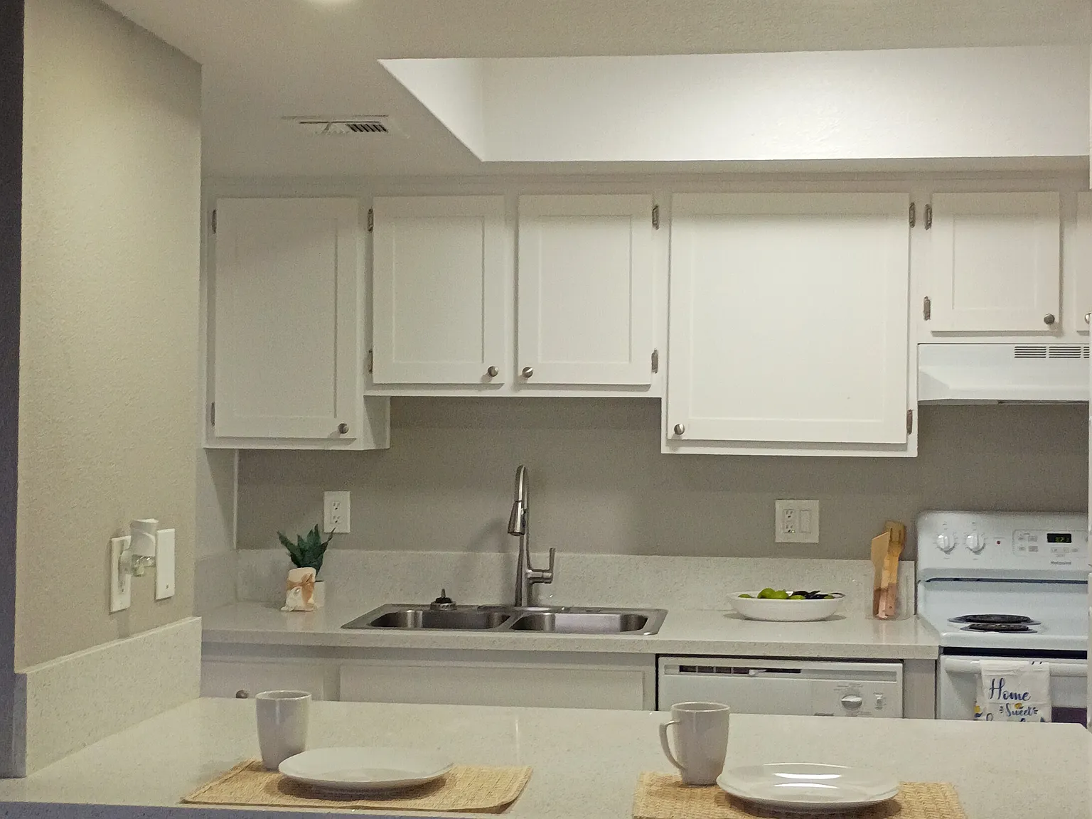 1 bed, 586 sqft, $1,025 — Photo 1