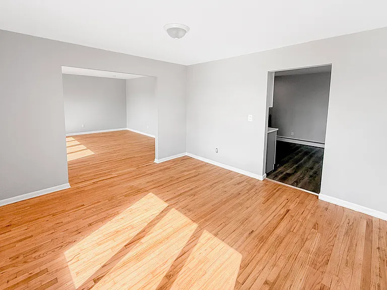 174 Maple St #3 — Photo 6