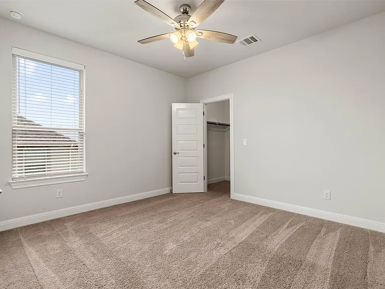 2439 Soprano Way — Photo 26