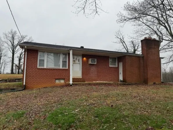6115 Carrs Chapel Rd, Silver Point, TN 38582