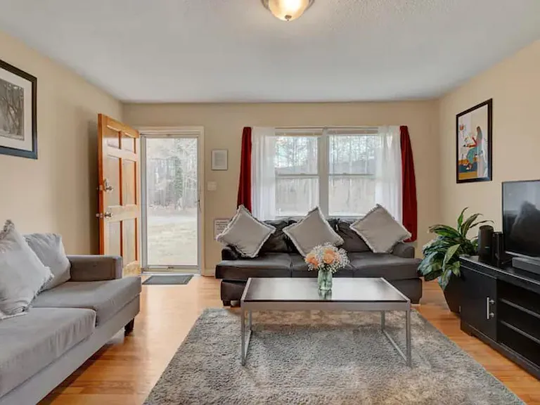 116 Parthenia Dr — Photo 1