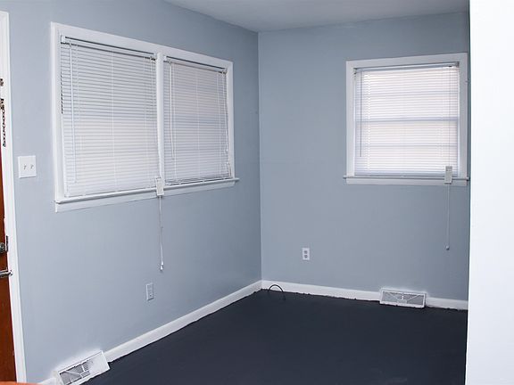 3rd image of 208 N Person St