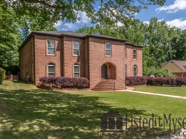 2308 Misty Ridge Cir, Birmingham, AL 35226