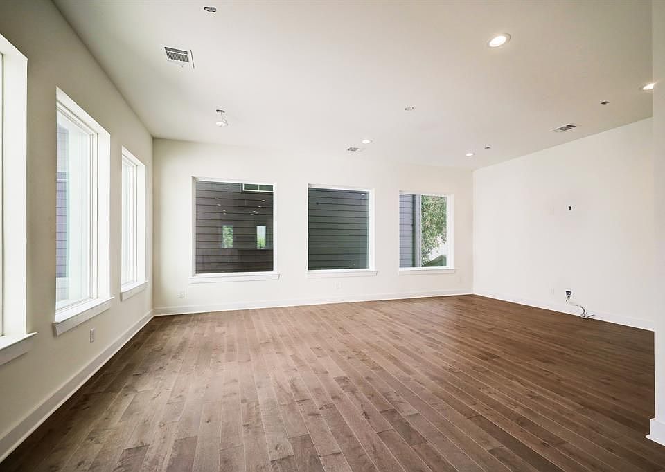 1253 Peden St #A, Houston, TX 77006 | Zillow