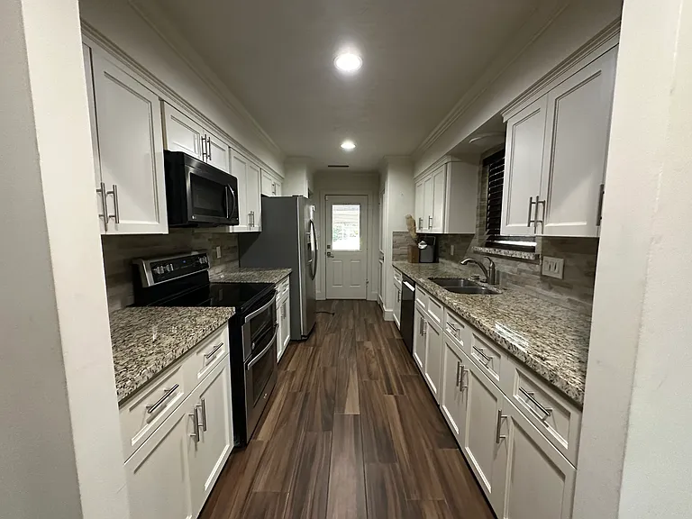 9834 Windemere Ct — Photo 5
