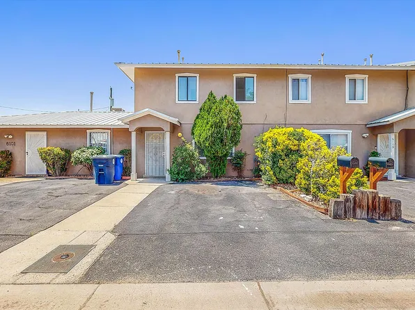6105 Calle Ocho NW, Albuquerque, NM 87107