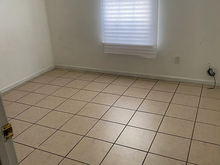3013 Kensington Ln — Photo 5