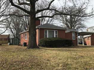 121 Brentwood Blvd, Alton, IL 62002