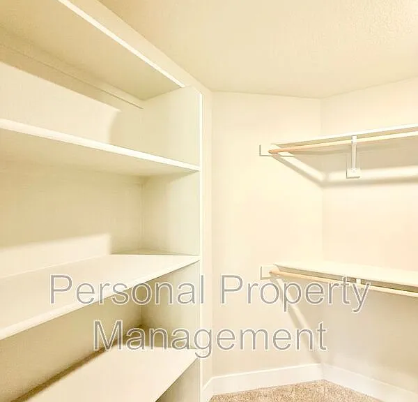 1530 NW 29th Pl — Photo 25