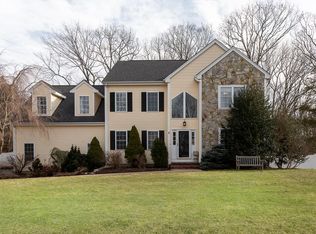 14 Cobbler Rd, Mansfield, MA 02048