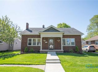 214 W John St, Maumee, OH 43537