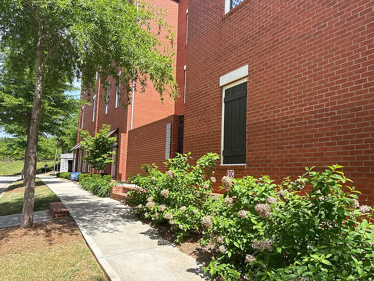 4142 N Swann St #4142 — Photo 14