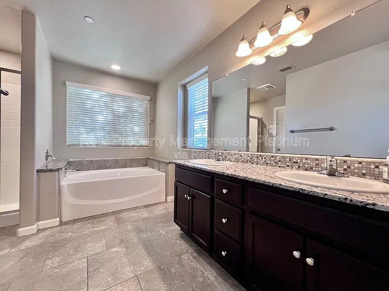3682 Friendship Ln — Photo 5