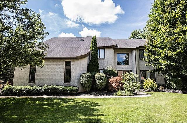 1st image of 37681 McKenzie Ct