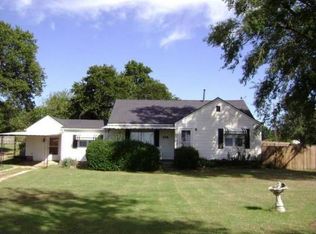 228 N City View Rd, Ponca City, OK 74604
