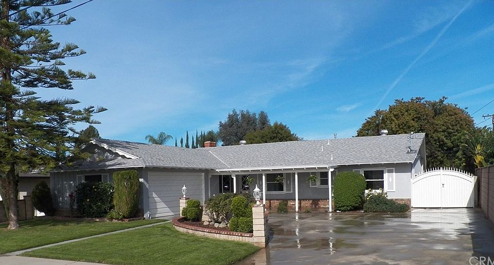 1st image of 1423 E Puente Ave