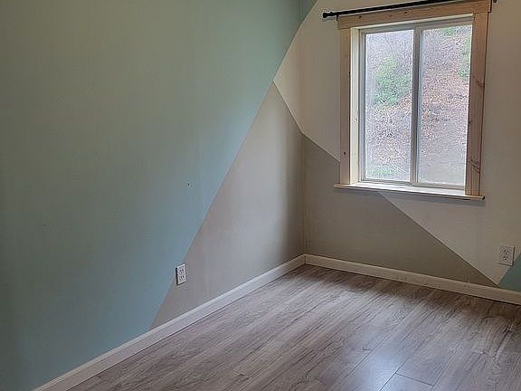 Kids room/Bedroom 2/3