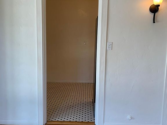 5th image of 802 N Sweetzer Ave #Bb7cefd4e