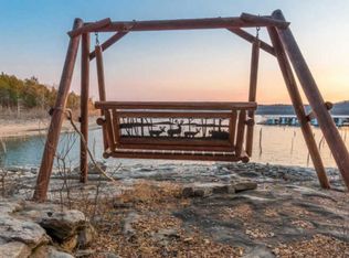 81 Summer Rd APT 3, Kimberling City, MO 65686