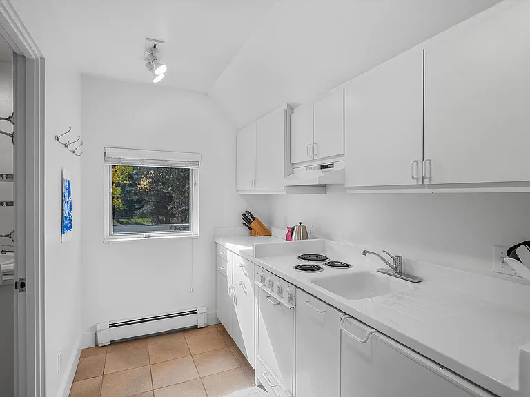 1270 Mountain View Dr — Photo 29