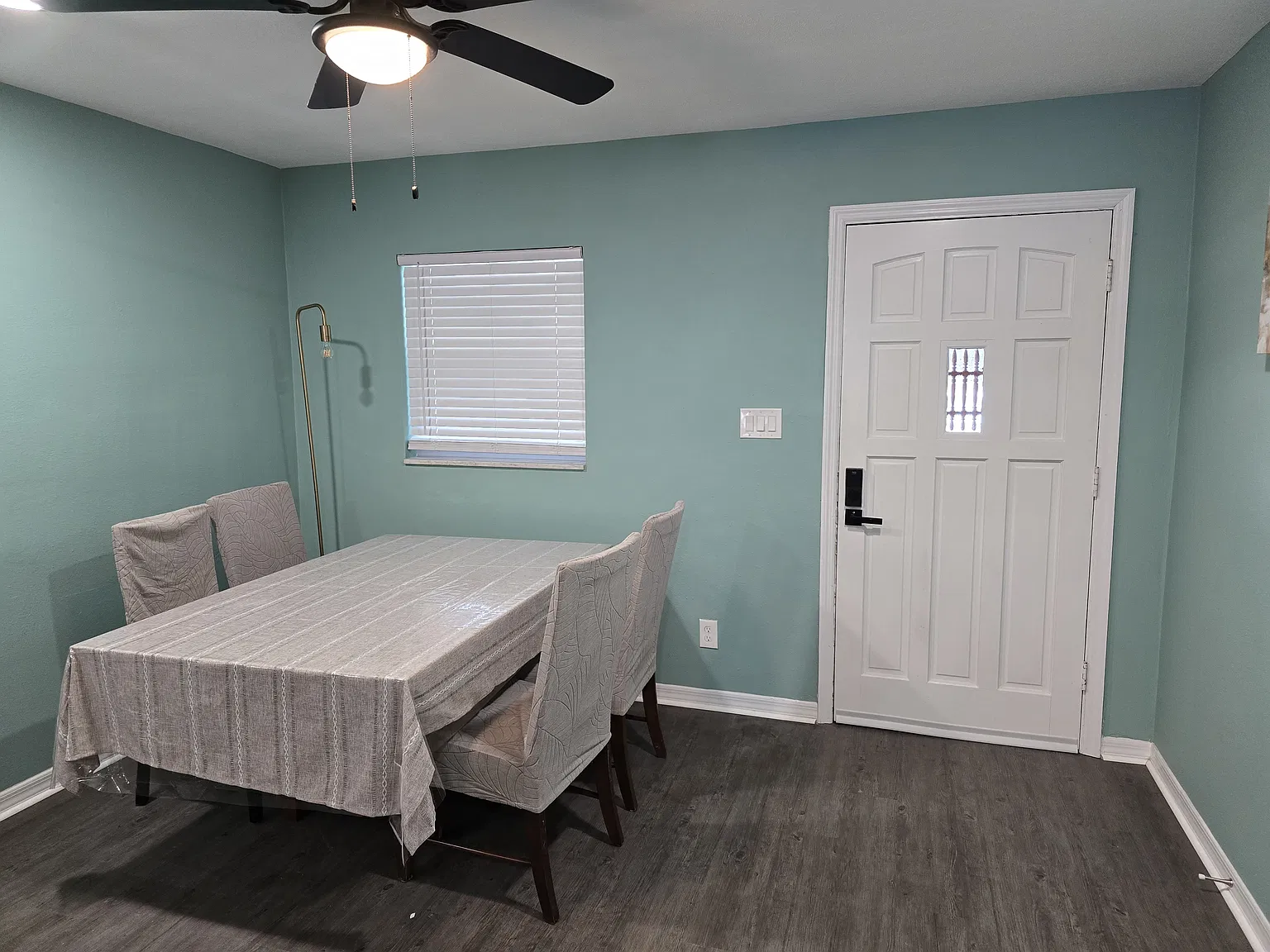 5529 Glasgow Ave — Photo 3