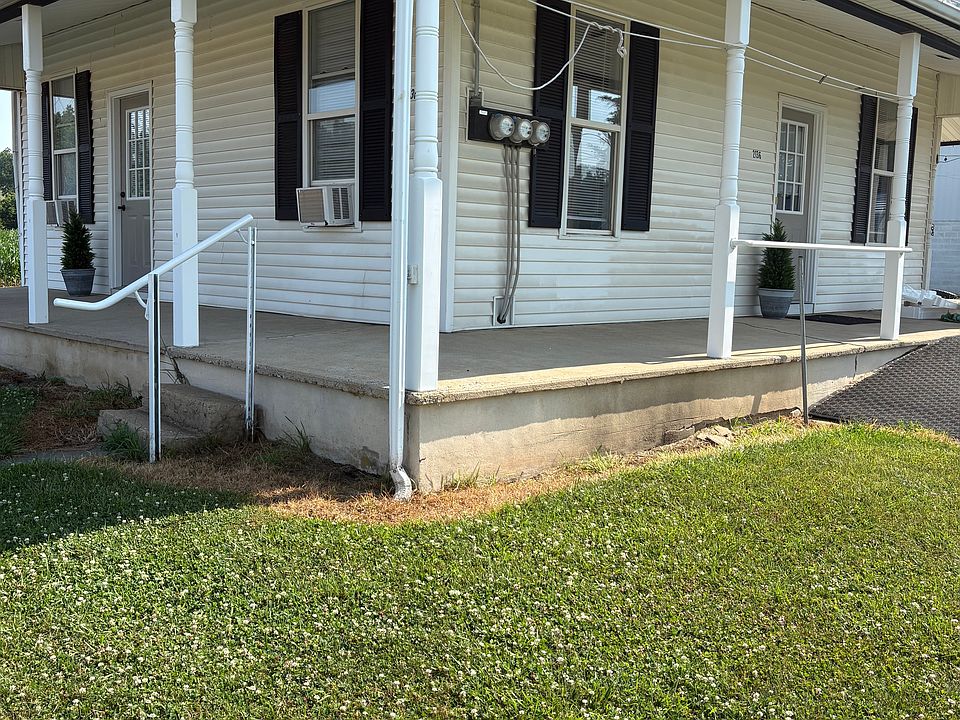 1st image of 2136B Grace Ave #A