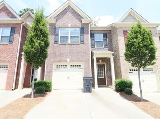 323 Knelston Oak Dr, Suwanee, GA 30024