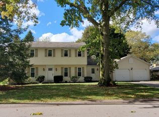 1414 Drake Dr, Erie, PA 16505