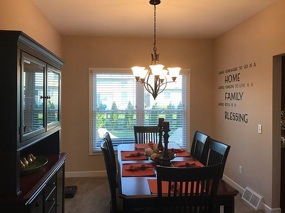 3rd image of 26562 Basswood Dr