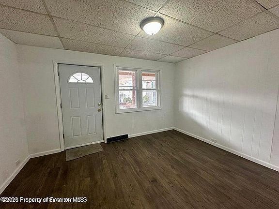 2nd image of 194 Nicholson St