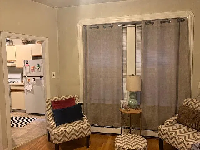 2 bed, 800 sqft, $3,000 — Photo 2