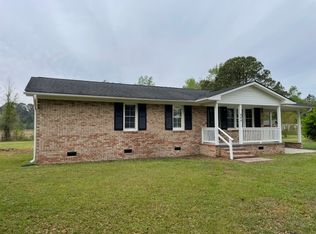 886 Deep Bottom Rd, Wallace, NC 28466