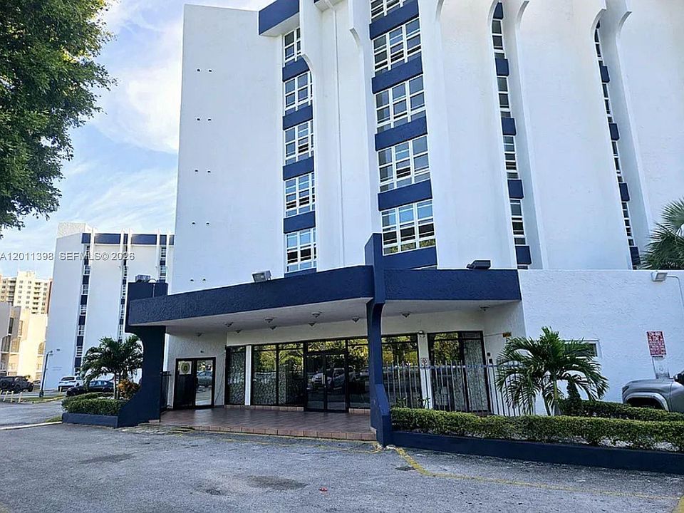 1st image of 9682 Fontainebleau Blvd APT 207