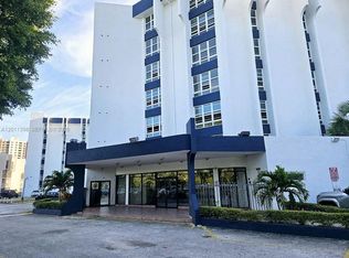 Golfview, Miami, FL 33172