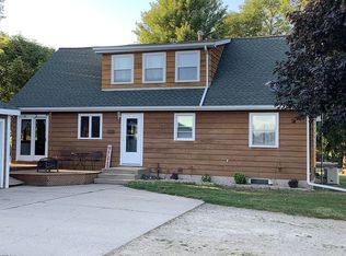 6487 Wentzel Rd, Winneconne, WI 54986