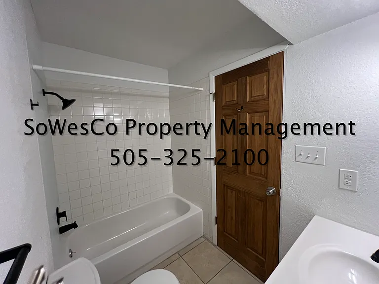 510 N Orchard Ave — Photo 8