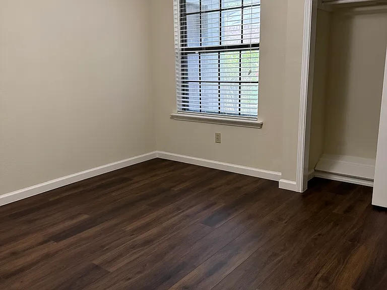 5304 San Mateo Ct — Photo 14