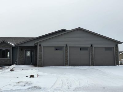 403 Marble Dr, Bismarck, ND, 58503