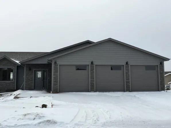 403 Marble Dr, Bismarck, ND 58503