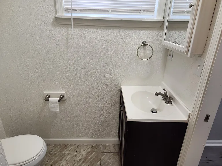 110 Congress St #3 — Photo 13