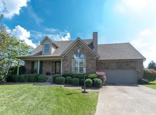 6602 Leven Ct, Louisville, KY 40229