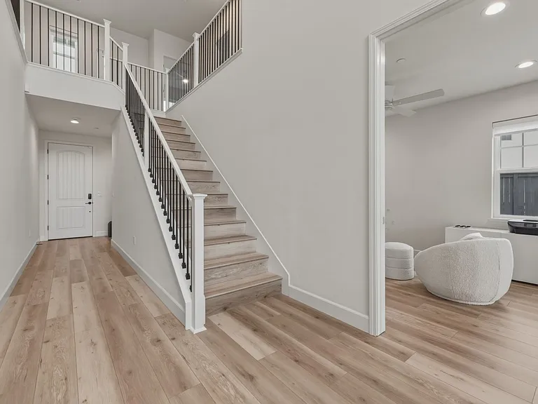 4065 Maddy Ave — Photo 13