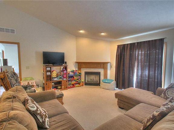 4th image of 580 Hidden Harbor Dr Unit 35