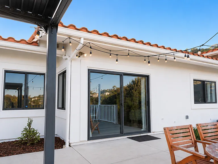 6405 Sycamore Meadows Dr — Photo 3