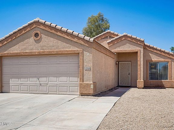 3rd image of 12318 W DREYFUS Drive
