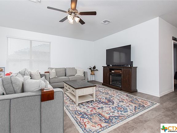 4th image of 5637 Baffin Ln